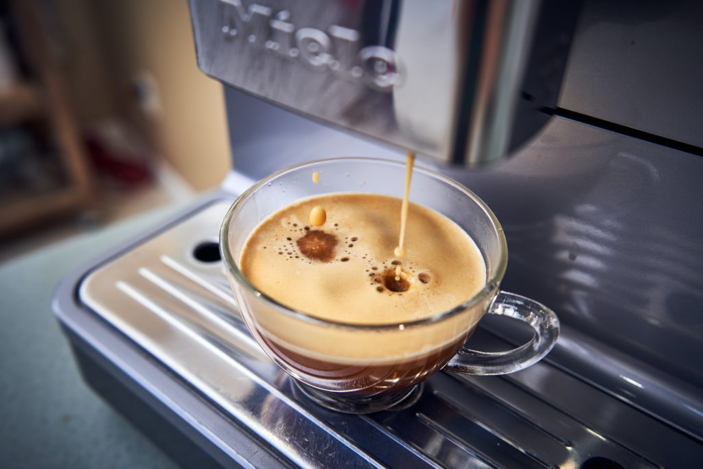 Picture of fresh-brewed espresso looks enticing...and much more appealing than those machines that require wasteful pods.